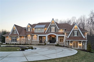 5490 Stags Leap Dr, Wadsworth, OH 44281