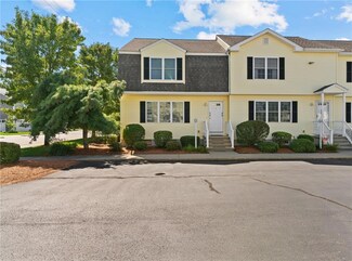15 Hyde Ave, Pawtucket, RI 02861