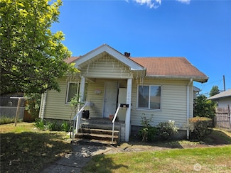 1906 S Hosmer St, Tacoma, WA 98405