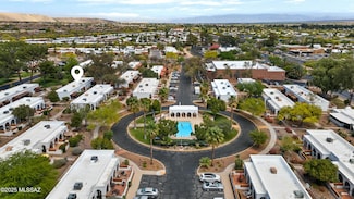 135 S Paseo Quinta Unit D, Green Valley, AZ 85614