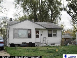 5609 N 44th St, Omaha, NE 68111