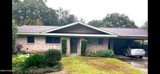 111 Kim Dr, Lafayette, LA 70503