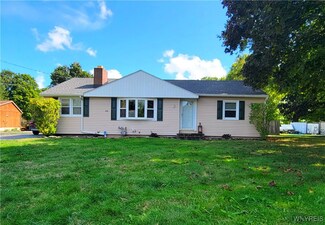 268 Erin Rd, Medina, NY 14103