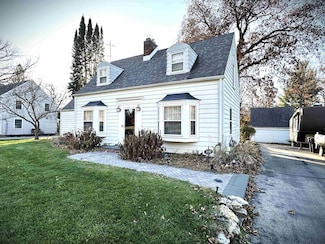 1640 E Ridge Rd, Beloit, WI 53511