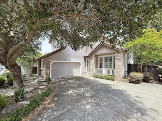 414 Maria Dr, Petaluma, CA 94954