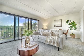 235 Winthrop St Unit 5512, Medford, MA 02155