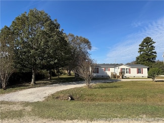 3082 Alamac Rd, Lumberton, NC 28358