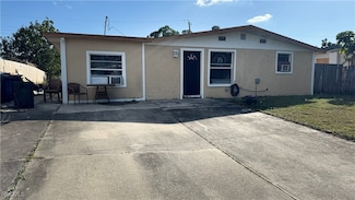 2184 Coronet St, Fort Myers, FL 33907