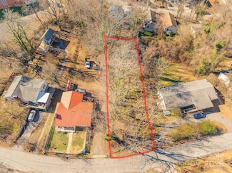 99999 Millbrook Rd, Asheville, NC 28806