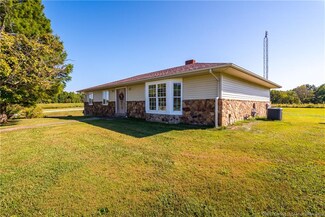 3184 E Mansfield Rd, Leavenworth, IN 47137