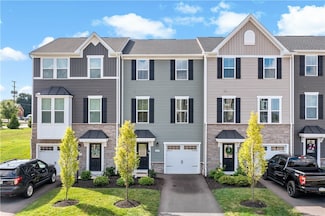 223 Chesna Dr, Pittsburgh, PA 15234