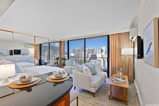 440 Olohana St Unit 2108, Honolulu, HI 96815
