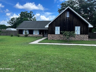 12505 Depew Rd, Gulfport, MS 39503