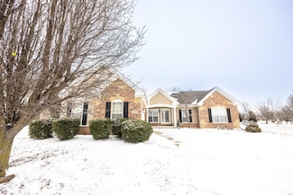 3406 Chippewa Dr, Belleville, IL 62221
