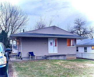 708 Bettes Ave, Akron, OH 44310