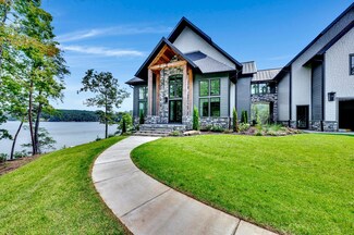 108 Piney Woods Ln, Jasper, AL 35503