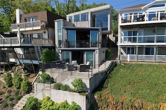 75- 34 W Shore Rd Unit 34, Port Washington, NY 11050
