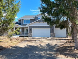 4275 Little Bluestem Trail N, Lake Elmo, MN 55042