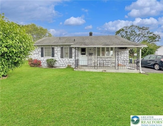 1158 E Congress St, Allentown, PA 18109