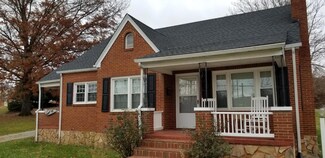 620 Pell Ave, Rocky Mount, VA 24151