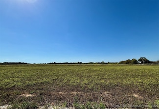 5425 Sunshine Ln, Kingston, OK 73439