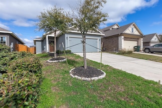 658 Nautical Loop, Kyle, TX 78640