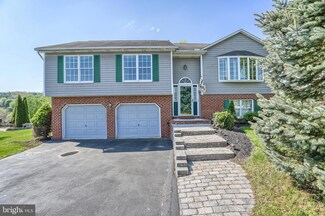 33 Circle Dr, Glen Rock, PA 17327