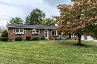 1725 Mark Twain Cir, Bethlehem, PA 18017