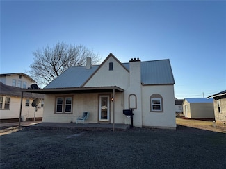 709 S Broadway, Geary, OK 73040