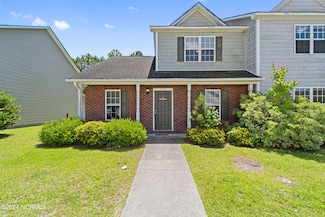 206 Streamwood Dr, Jacksonville, NC 28546