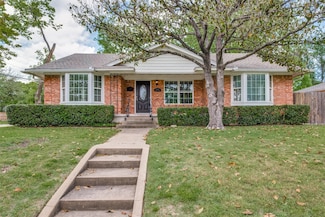 10005 Shadyview Dr, Dallas, TX 75238