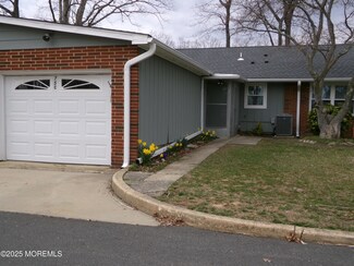 75C Dorchester Dr Unit 375C, Lakewood, NJ 08701