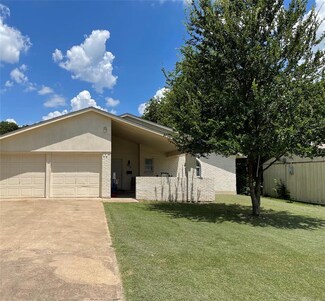 638 Johnson Dr, Duncanville, TX 75116
