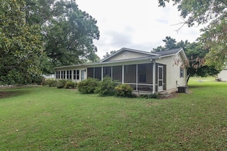 10 Tin Can Alley, Taylor, MS 38673