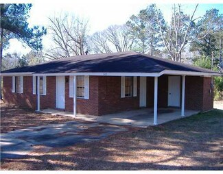 149 Thelma Andrews Rd, Wiggins, MS 39577