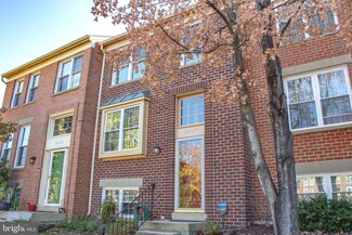 5227 Cannes Ct, Alexandria, VA 22315
