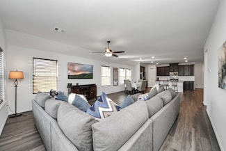 7009 Terra Ln, Manvel, TX 77578
