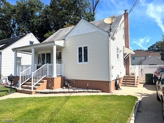 38 Pallant Ave, Linden, NJ 07036