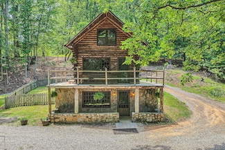 2603 Rutrough Rd, Roanoke, VA 24014