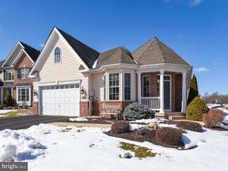 1521 Turtle Creek Ln, Quakertown, PA 18951