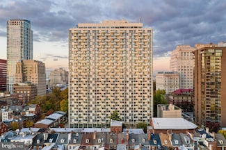604 36 S Washington Square Unit 2206-2208, Philadelphia, PA 19106