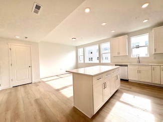 718 W Blue Magic Ln Unit S201, Sandy, UT 84070