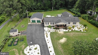 8029 Flippo Dr, Fredericksburg, VA 22408