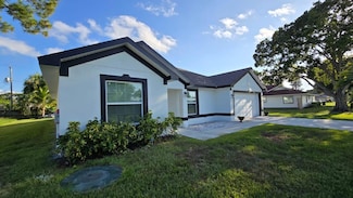 2650 SE Caladium Ave, Port Saint Lucie, FL 34952