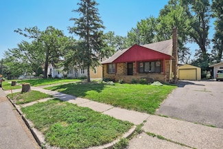 272 Butler Ave E, Saint Paul, MN 55118