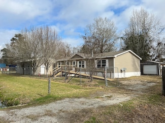 239 Saint Lucia Ln, Point Blank, TX 77364