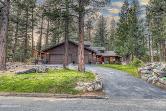 25 Winterberry Ct, Reno, NV 89511