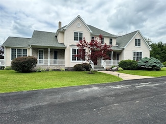 3701 Sally Piper Rd, Endicott, NY 13760