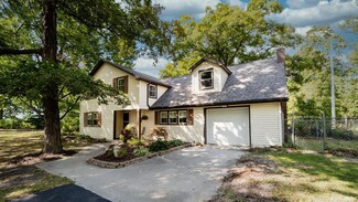 8129 E Tillman Rd, Fort Wayne, IN 46816