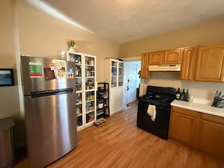 107 Bloomfield St Unit 2, Dorchester Center, MA 02124